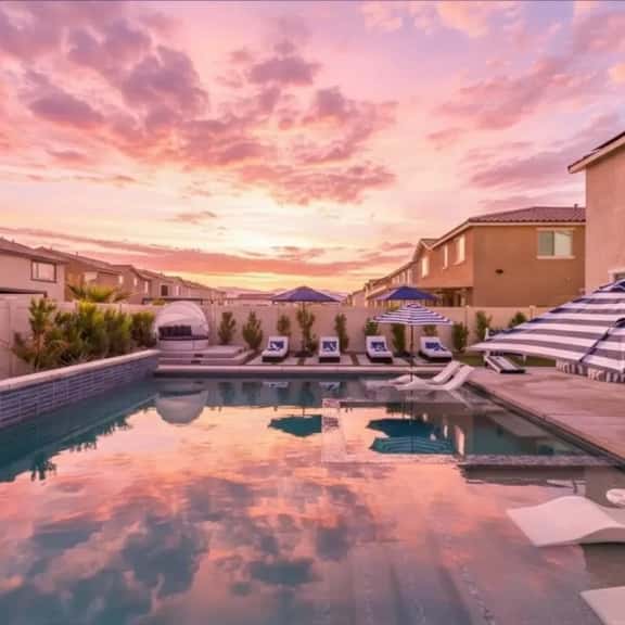 Luxe Coachella 6BR XL Pool & Free Hot Tub Heat - Image 1